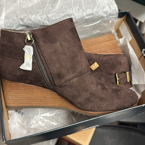 Dr. Scholl's Women's Create Ankle Boot - Picture 4 of 6